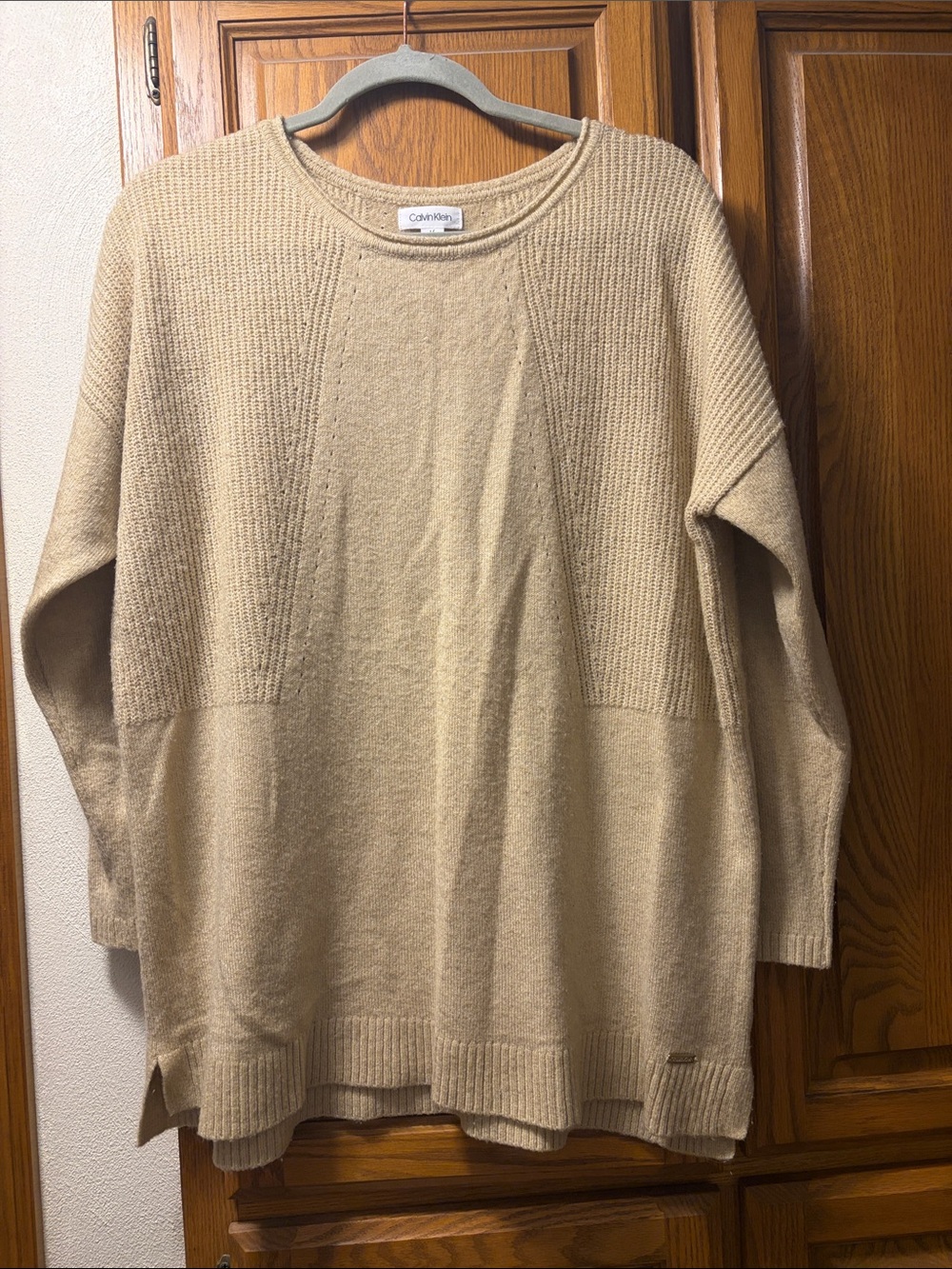Calvin Klein Beige Crewneck Knit Pullover Sweater